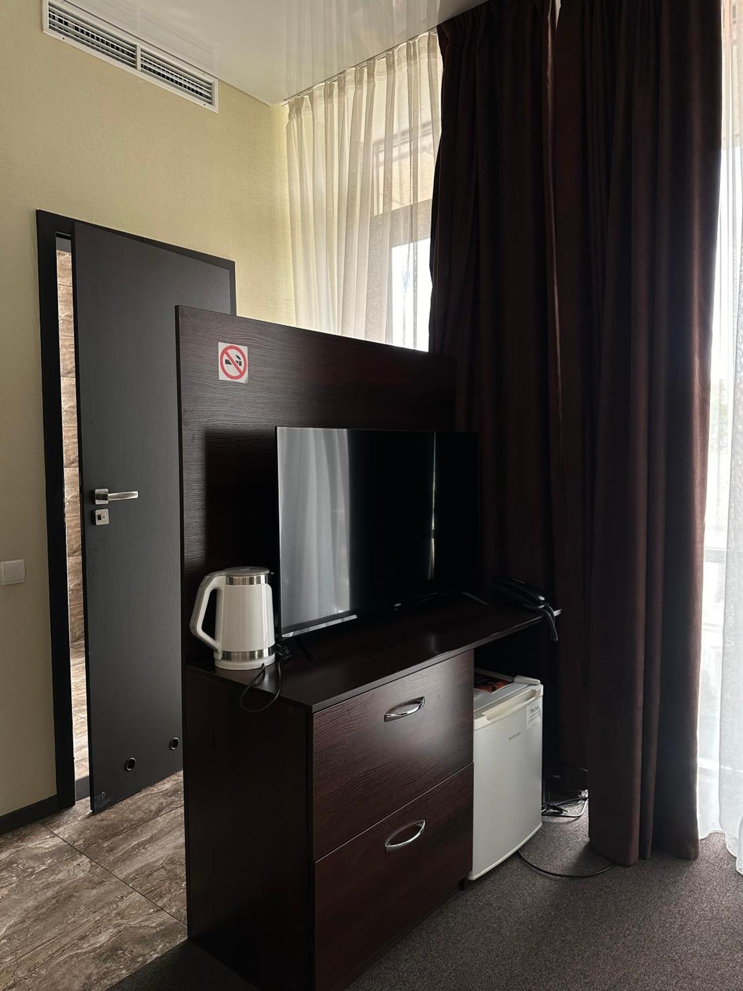 Hotel Atmosphere Poltava Eksteriør bilde